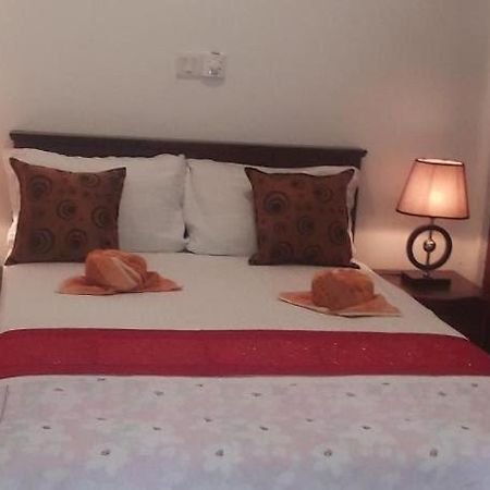 Devon Holiday Inn Bentota Buitenkant foto