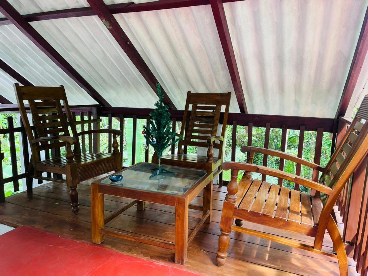 Devon Holiday Inn Bentota Buitenkant foto